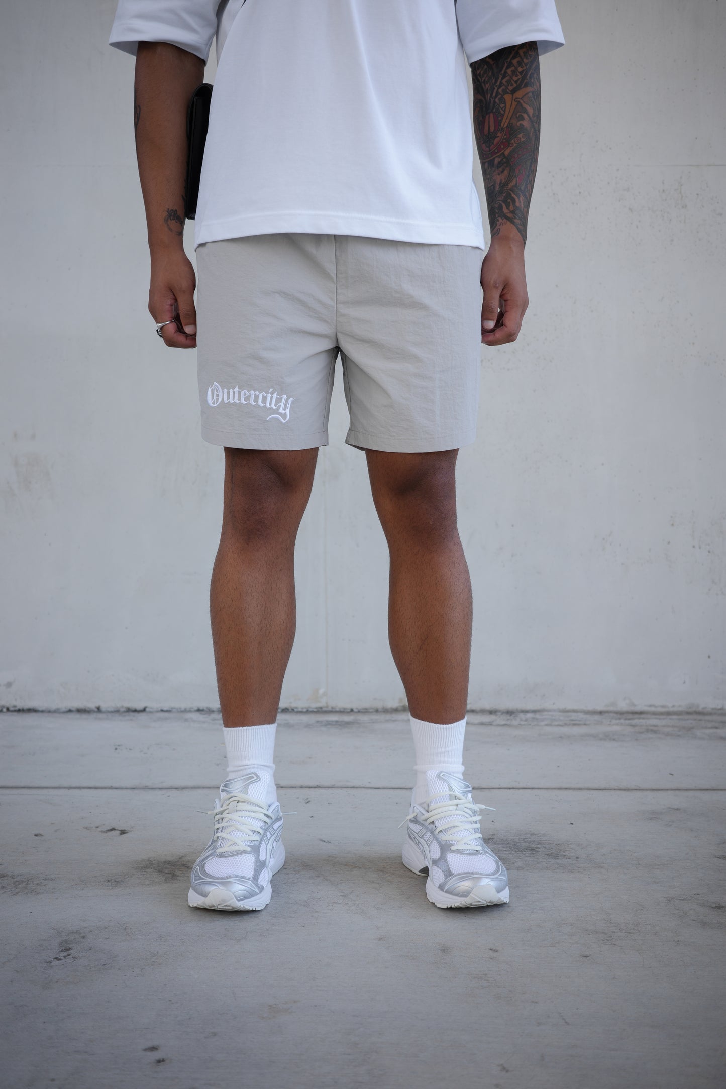 OUTERCITY SHORT GREY